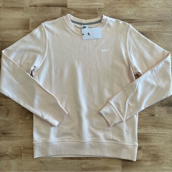 Nike Sportswear Club French Terry Crew Sweatshirt 637902-838 Size M Guava Ice - Picture 1 of 2